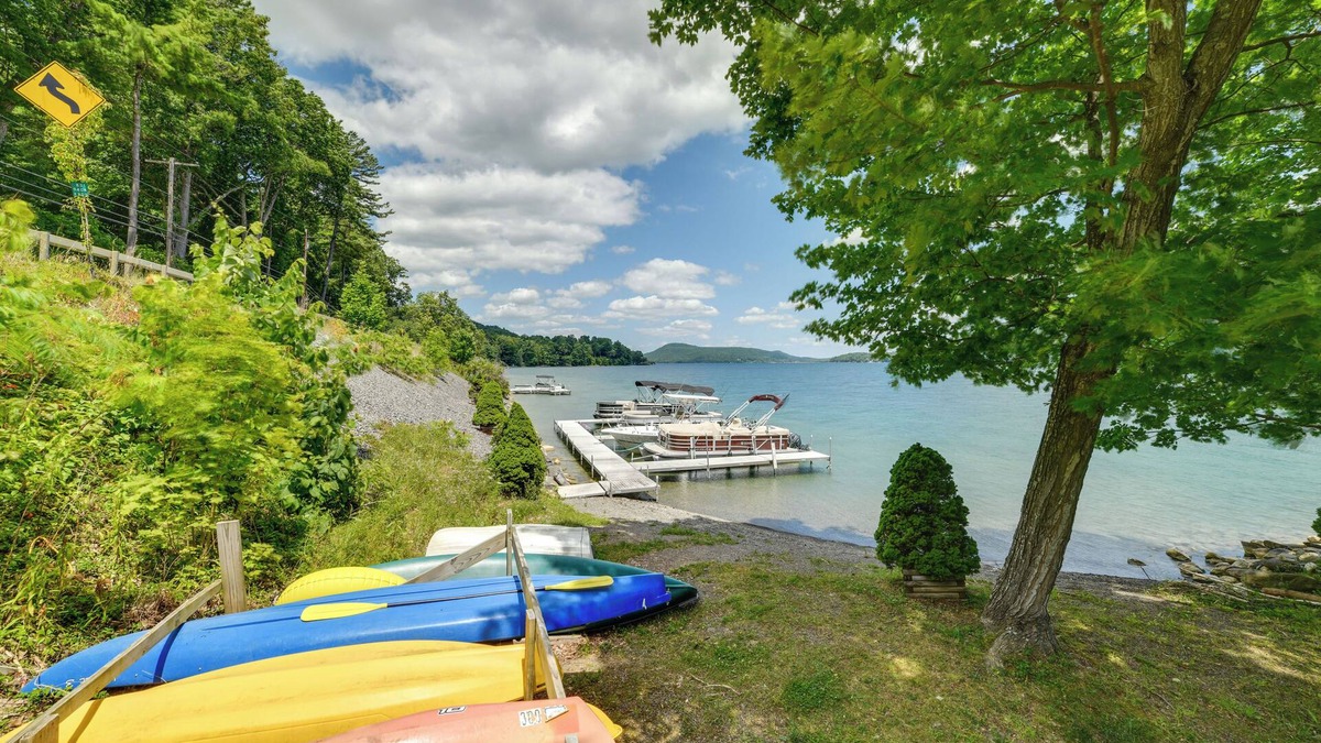 Cooperstown - Otsego Lake Apartment | 'The Nest': Waterfront Lake Ostego Studio