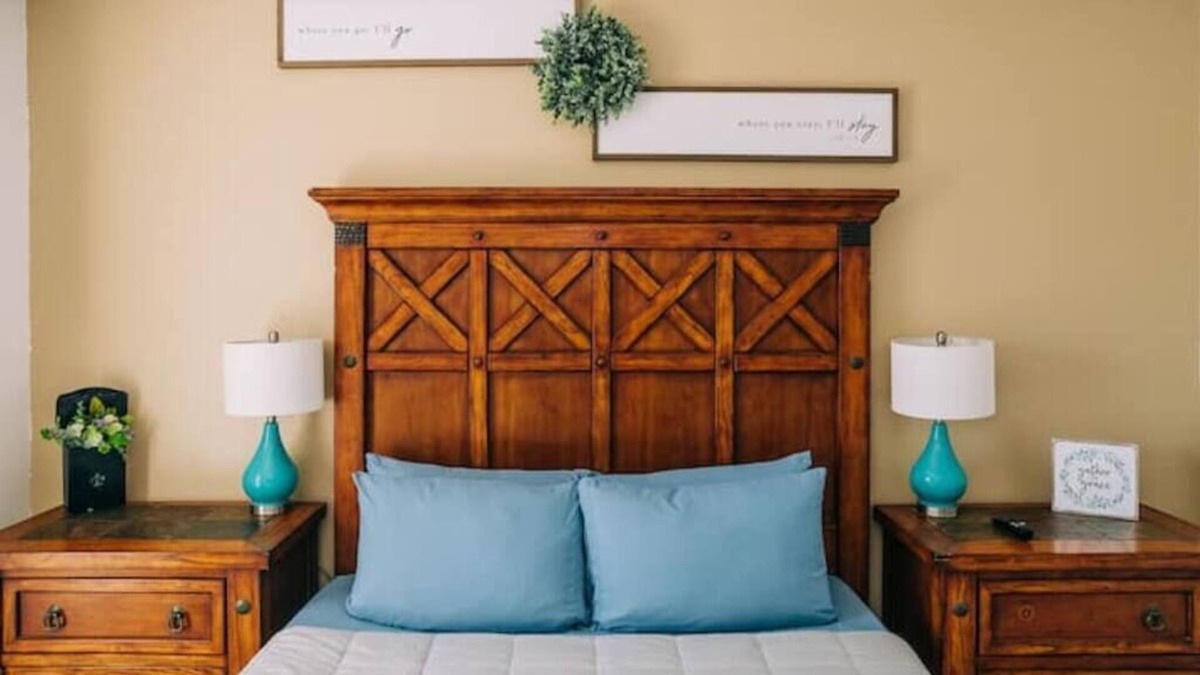 Amarillo House | The Nesting Place- Near the Medical District