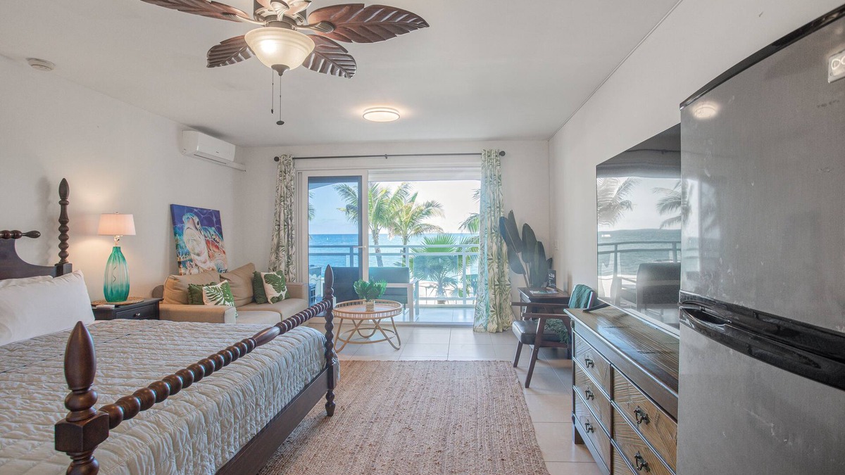 Maho Condo | The new Lux Maho Reef Studio is a comfortable, stylish and in the best location!