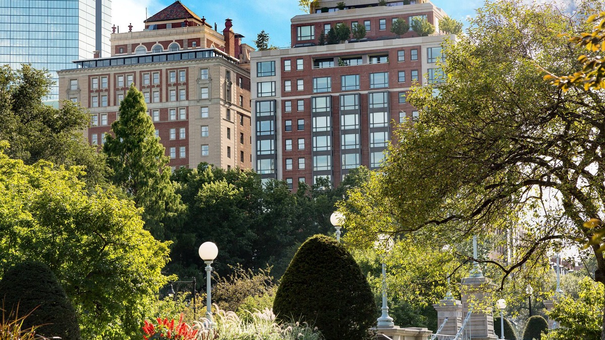 Back Bay East Hotel | The Newbury Boston