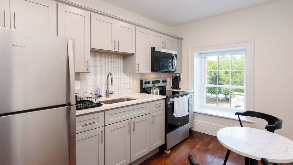 Lewiston Apartment | The Nightingale