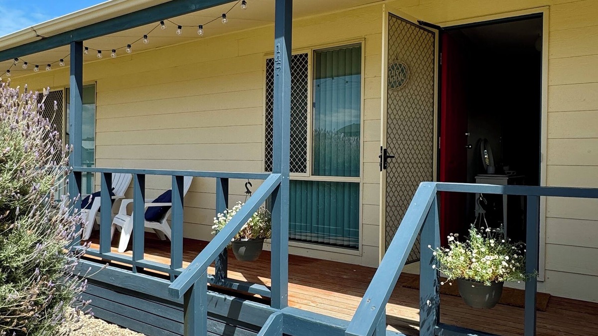 Middleton House | The Nook on Newell, minutes to the beach on foot - Pets welcome