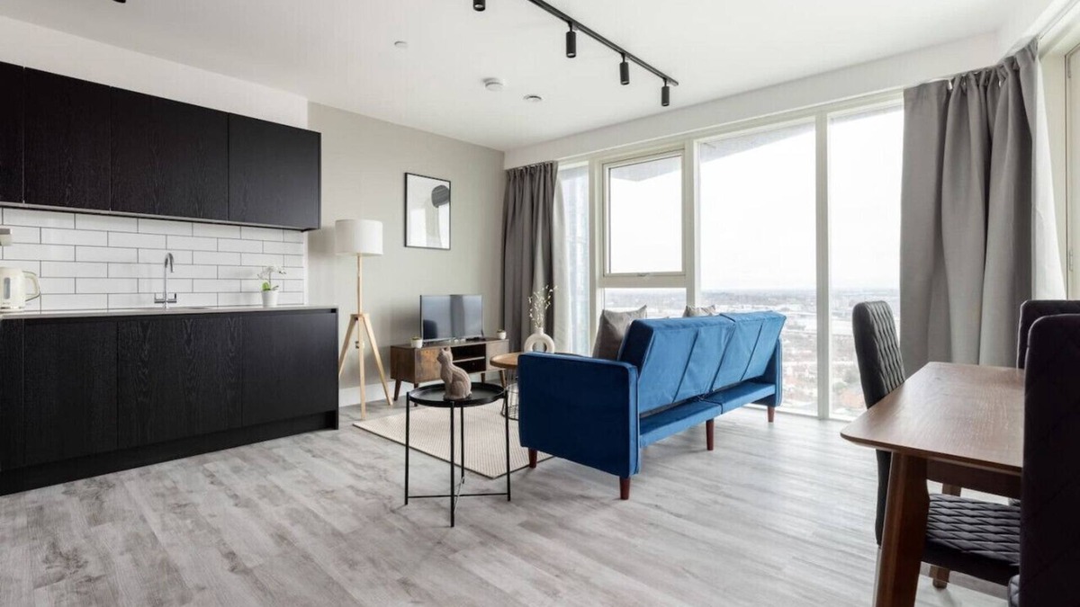 East Acton Apartment | The North Acton Apartment