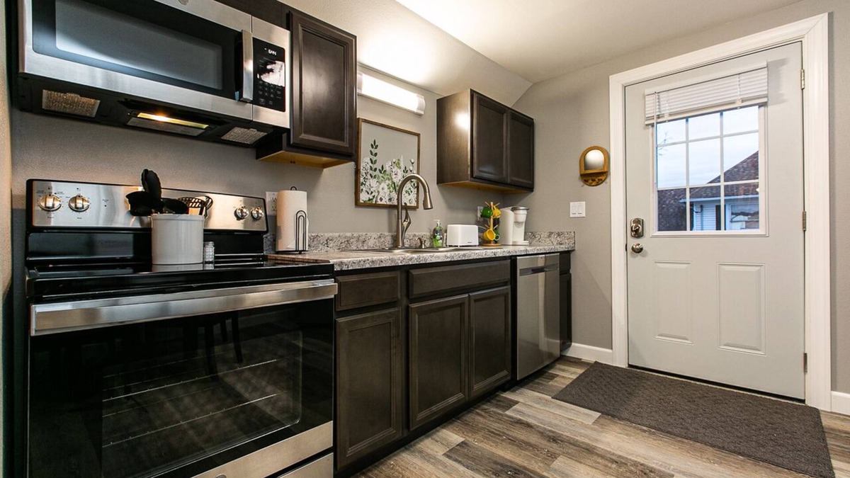 Dubuque House | The North End Nook