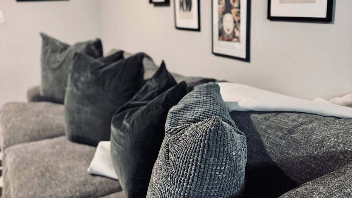 North Hills Condo | The North Hills Hideaway