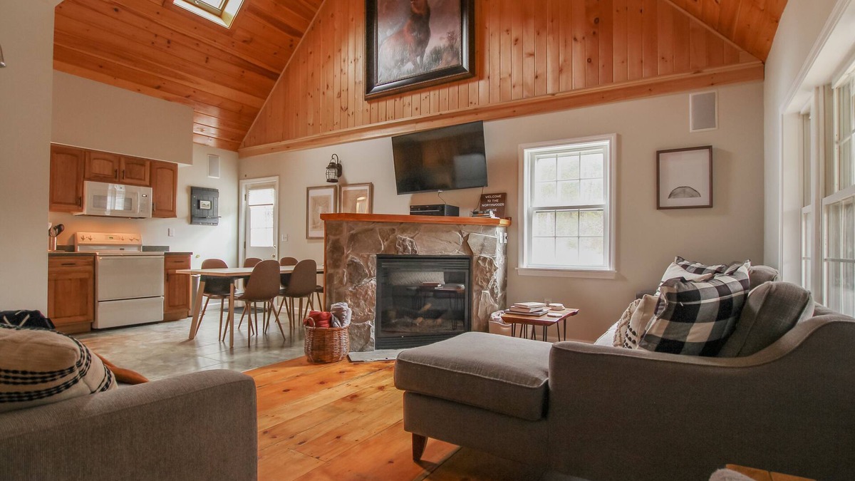 Stewartstown Cabin | The Northwoods House - Direct ATV Access