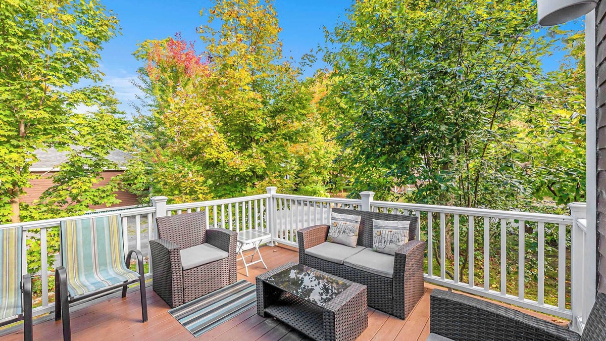 Cherry Valley House | The Nuthatch - 5 Farm View