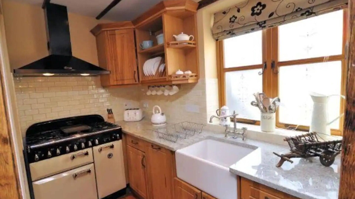 Cheselbourne Bed & Breakfast | The Oak at Dewlish