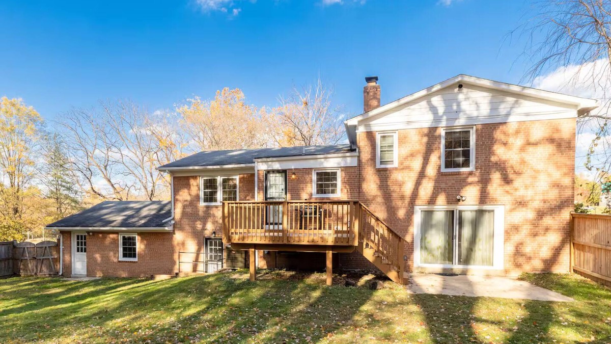 White Oak House | The Oak Escape - Ping-Pong - Nearby Trails