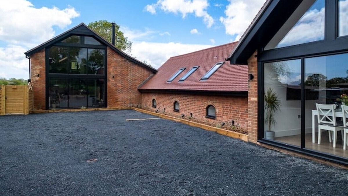 Durley House | The Oaks Barns with Hot Tubs
