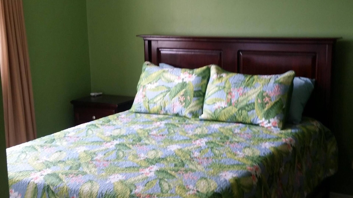 Constant Spring Apartment | The Oasis, Home away from Home