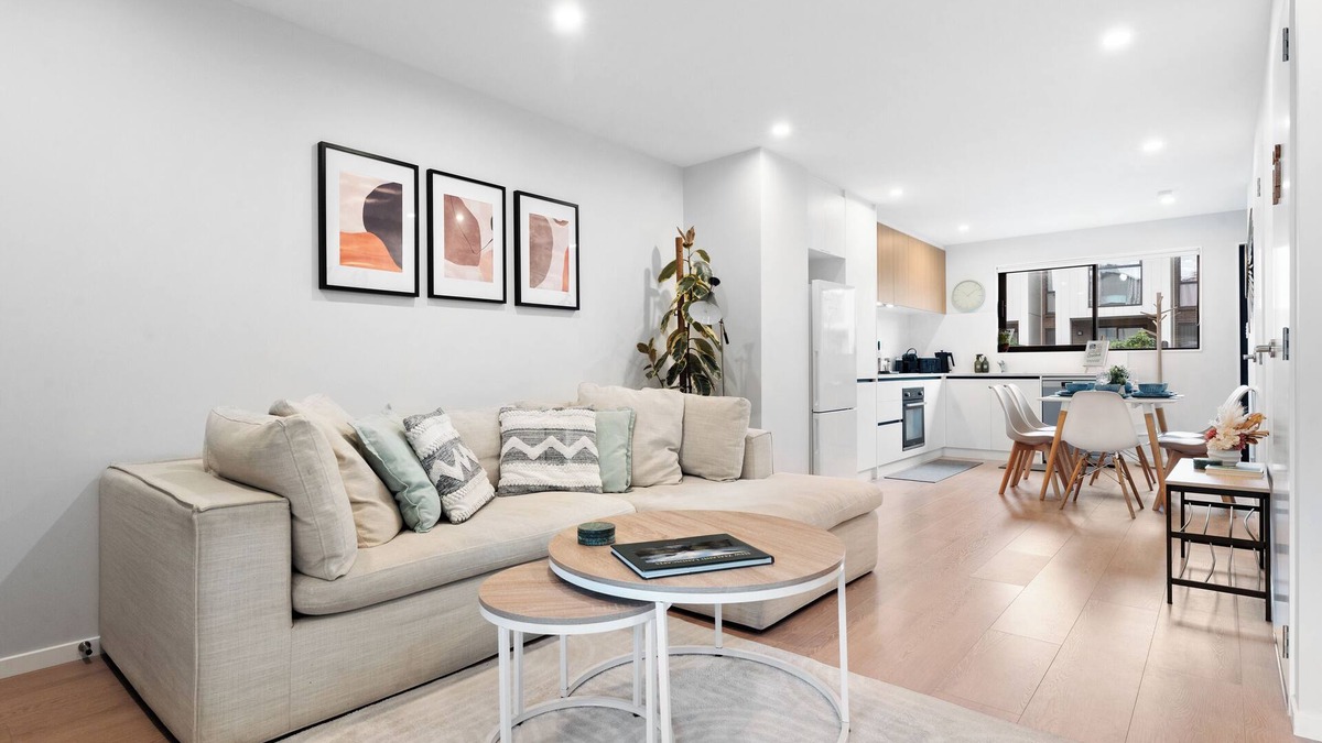 Mangere Bridge House | The Oasis - New 3BR | Ultrafast WiFi | Parking