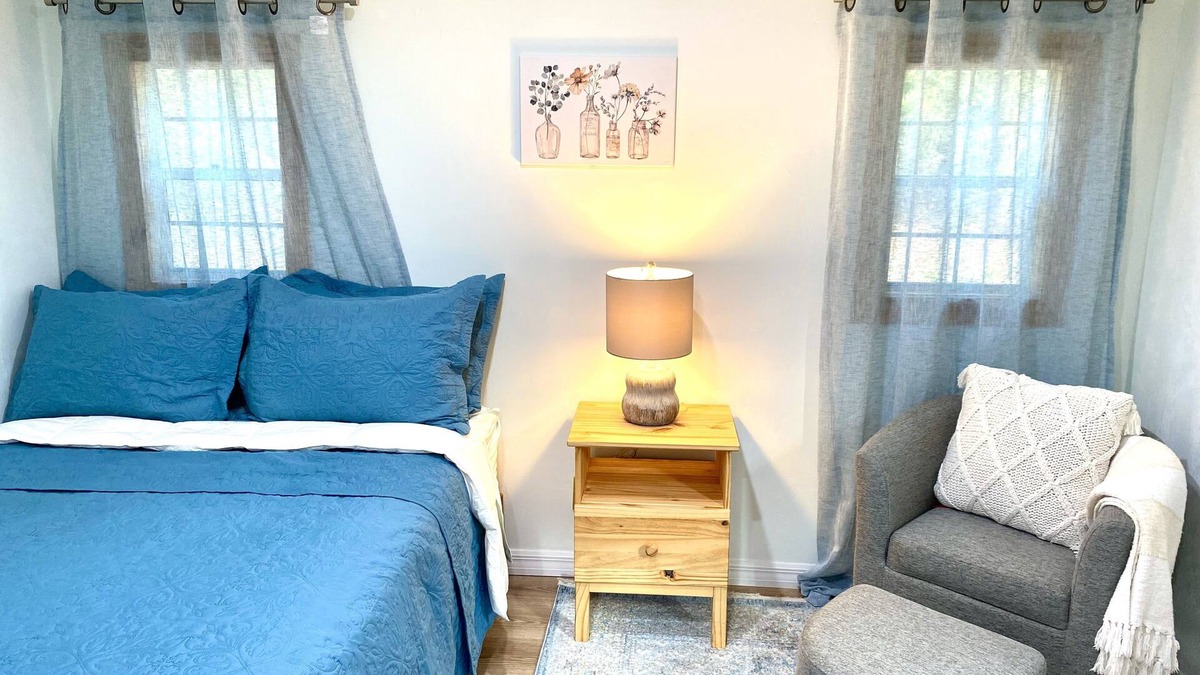 Fort White Cabin | The Oasis Retreat