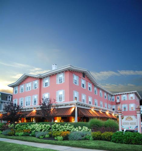 Spring Lake Hotel | The Ocean House
