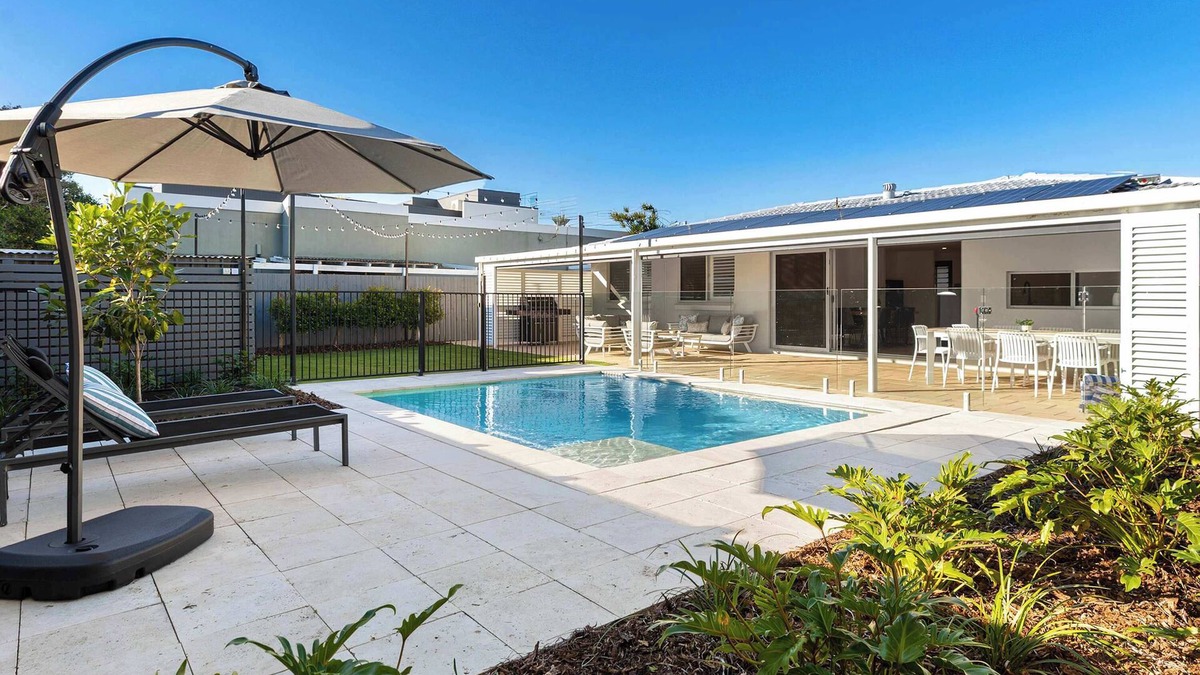 Warana House | The Oceanic Summary: