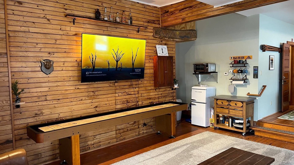 North Creek House | The Office at North Creek All Season Rental