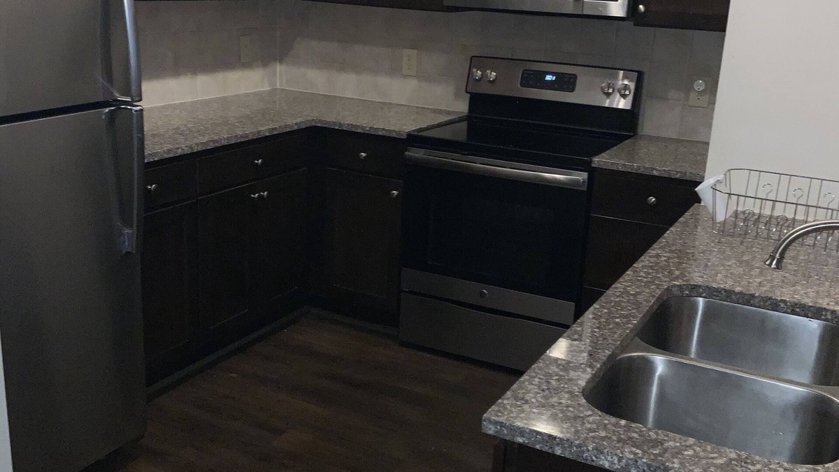 Westside Condo | The Office