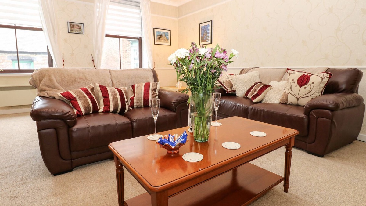 North Bitchburn Cottage | THE OLD ASSEMBLY ROOMS, pet friendly in Bishop Auckland