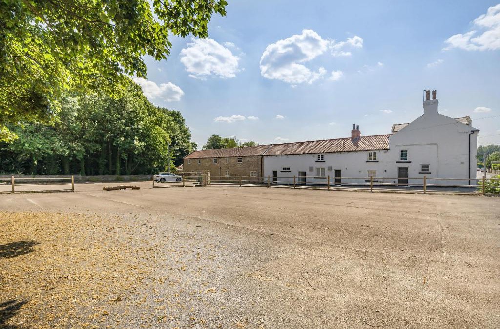 Kirk Sandall House | The Old Bells
