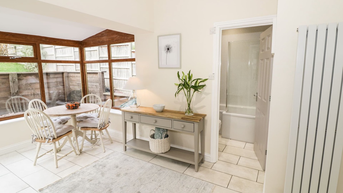 Callow End Cottage | THE OLD CARRIAGE HOUSE, character holiday cottage in Callow End