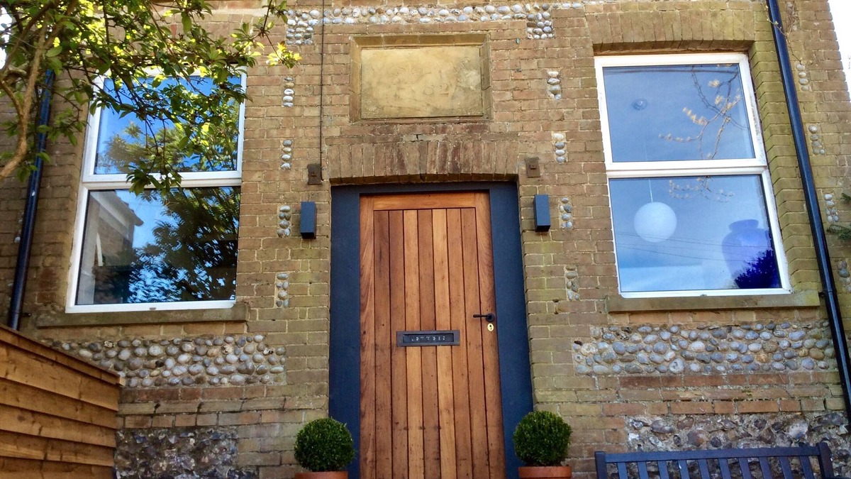 Syderstone House | The Old Chapel , Contemporary Accommodation