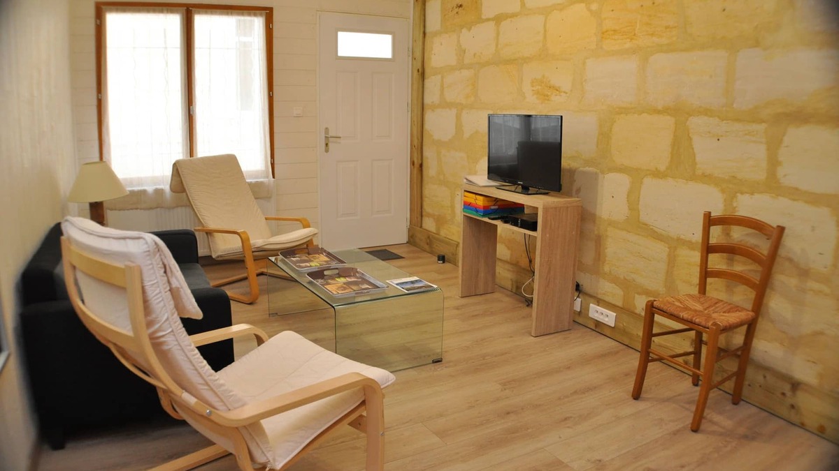 Lormont House | the old cottage Lormont right side against Bordeaux - Furnished 3 stars.