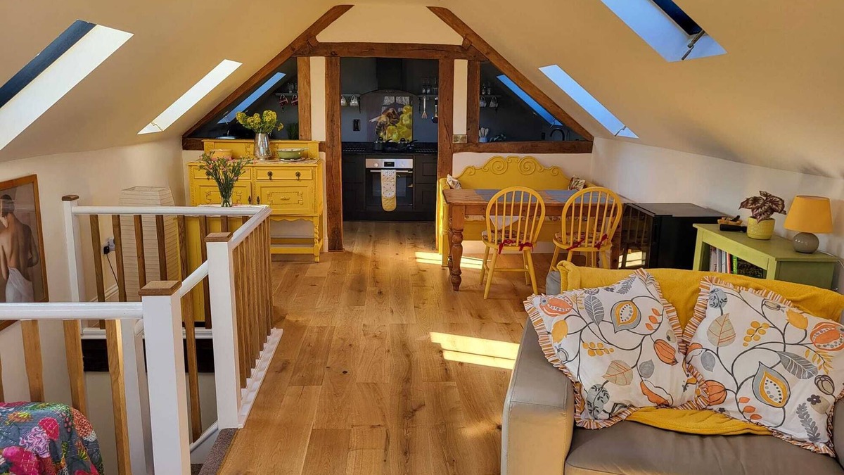 Offham Cottage | The Old Dairy, 200 years old and newly converted