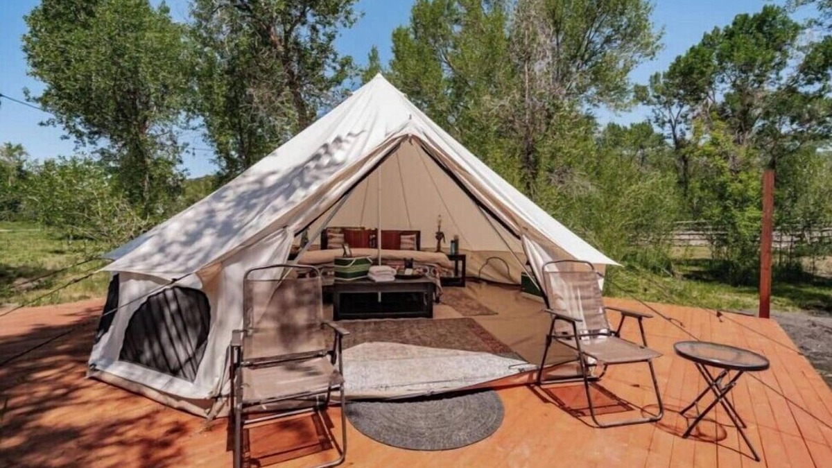 Idaho Falls RV Rental | The Old Faithful Glamping YURT in Ririe Idaho