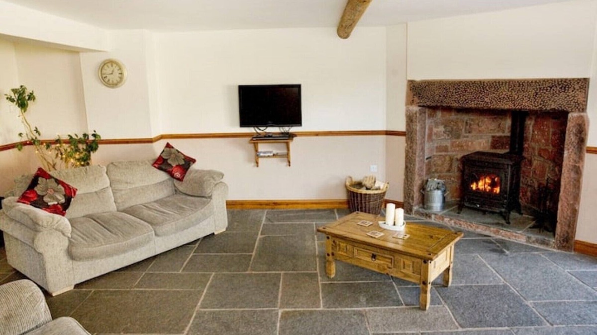 Calder Bridge Cottage | The Old Farmhouse