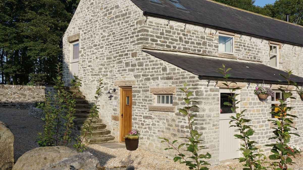 Sheldon Cottage | The Old Farmhouse - 2 Bedroom property, stunning character, views & location