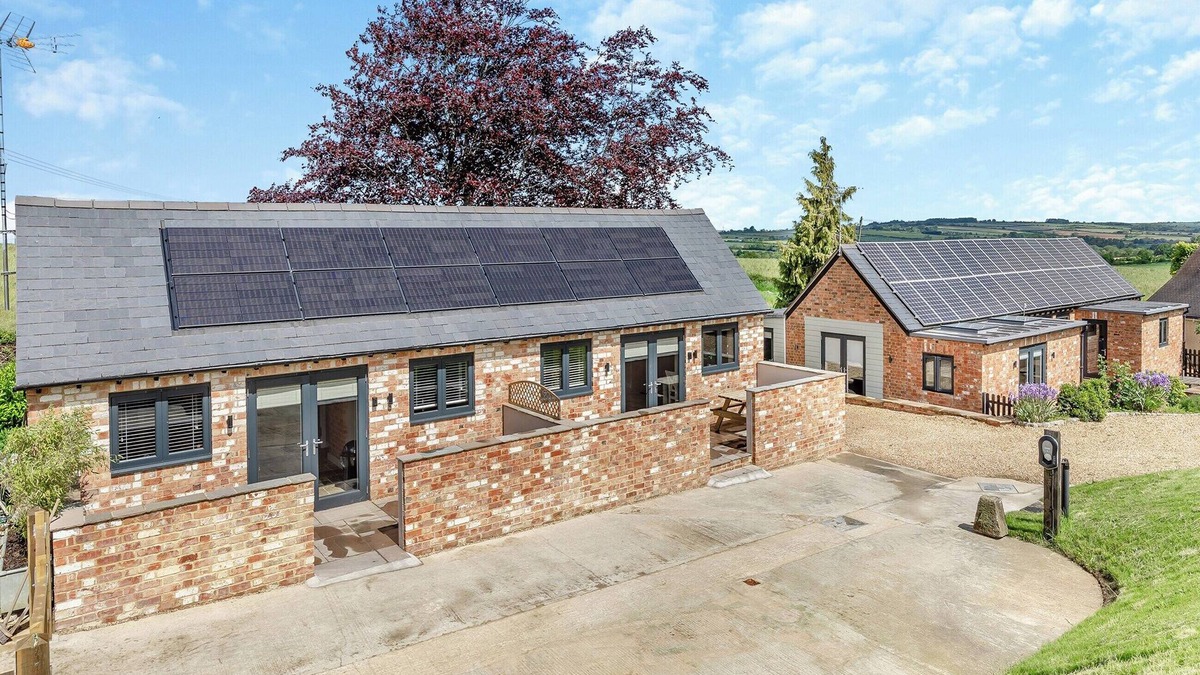 Chipping Norton Cottage | The Old Stables 1 - UK46682