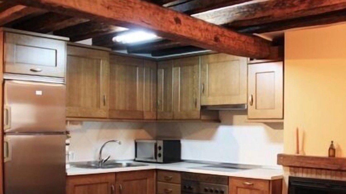 Tabanera del Monte Cottage | The Old House for 4 people plus two in extra bed