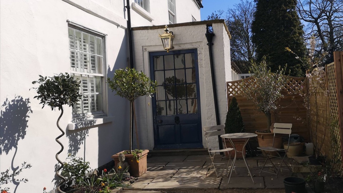 Sturton By Stow Bed & Breakfast | the old rectory dating back from 17C "french" super king bed en-suite