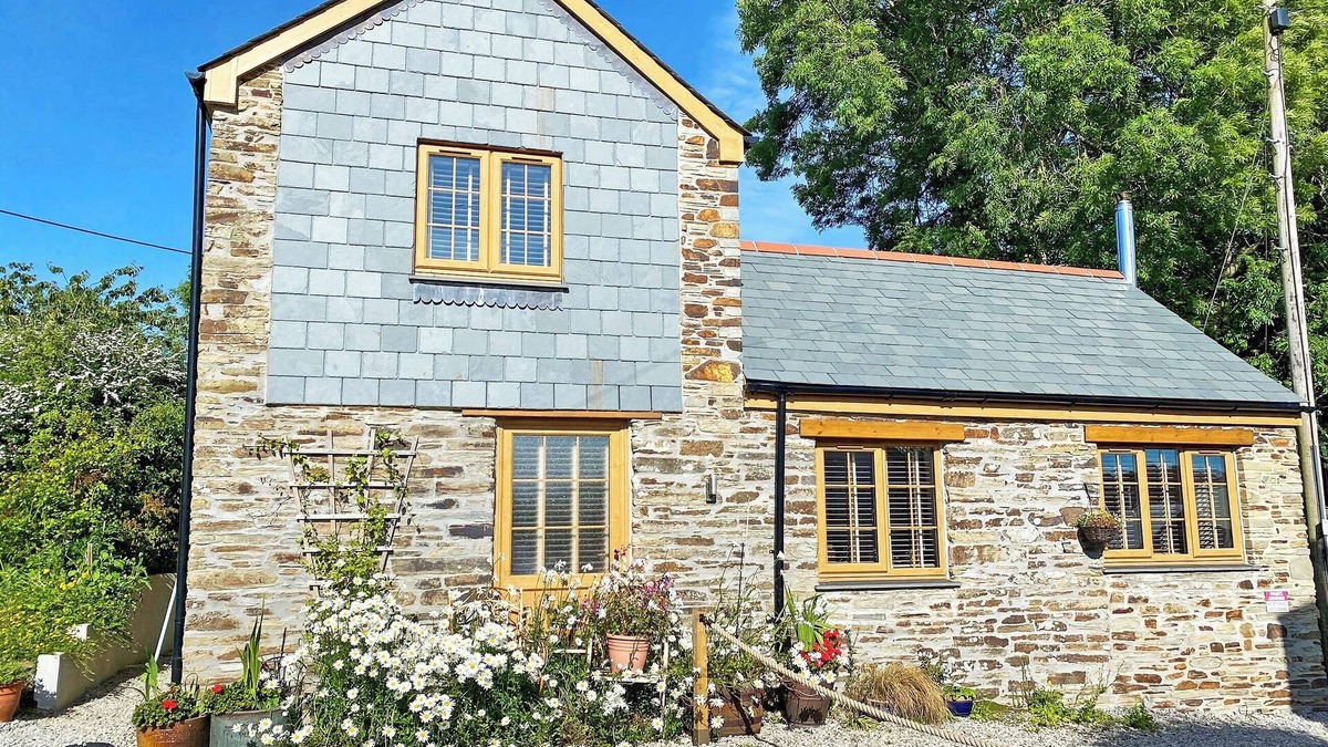Lower Trengale Cottage | The Old Sawmill @ Sunnyside