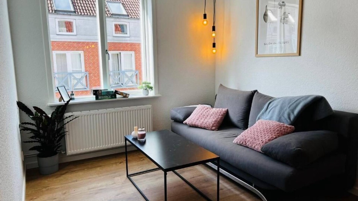 Silkeborg Condo | The Old Silkeborg Hotel - 1mth