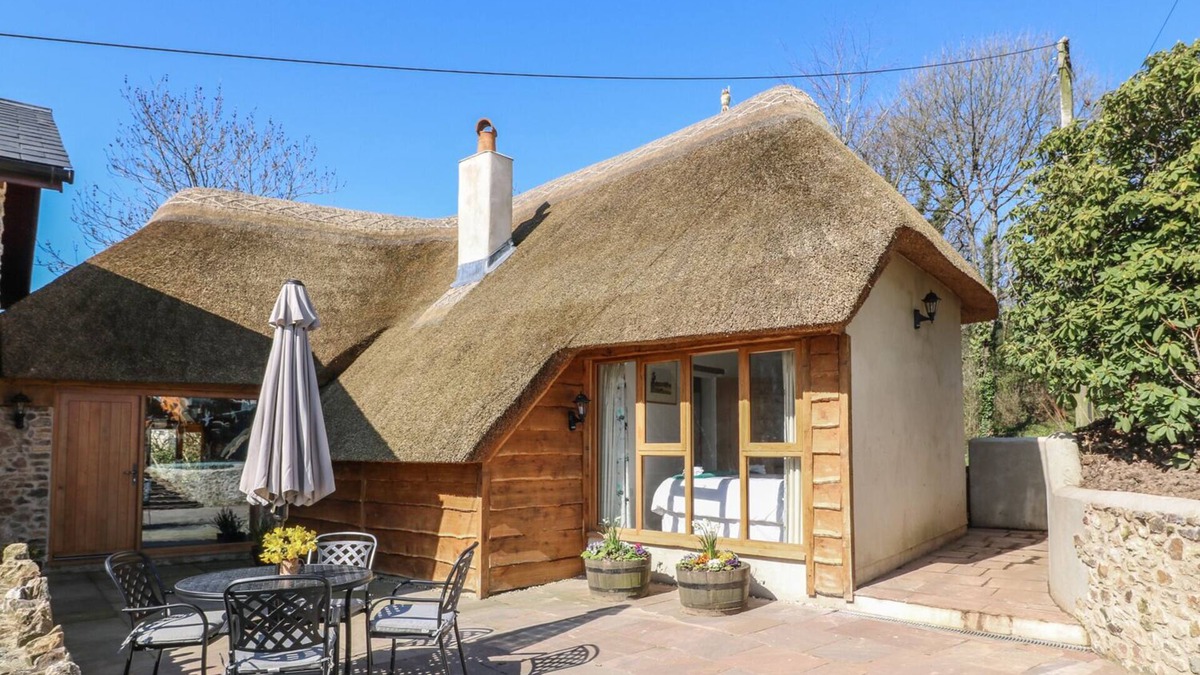 Luppitt Cottage | THE OLD SMITHY, romantic, luxury holiday cottage in Luppitt