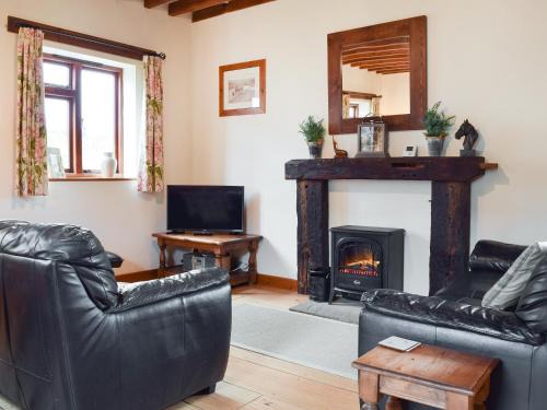 Thame House | The Old Stable - Meadowbrook Farm