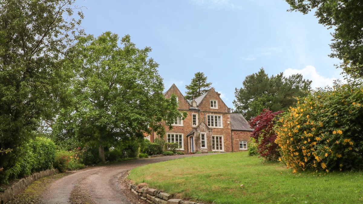 Tiverton Cottage | The Old Vicarage