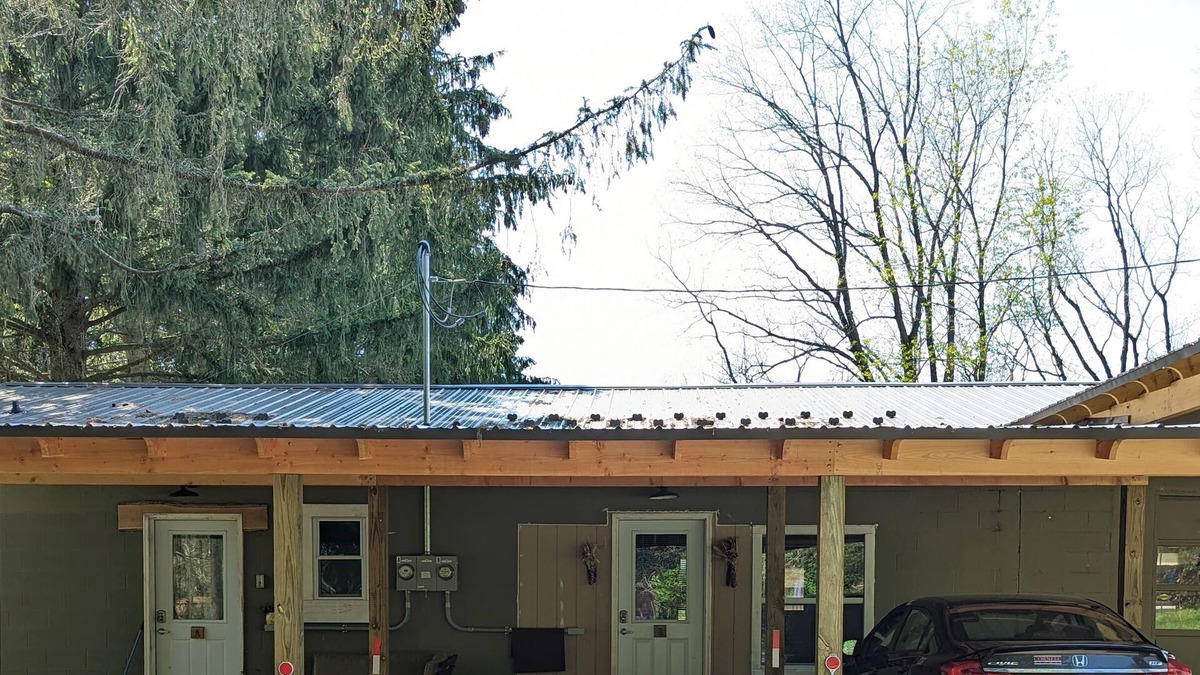Ithaca Apartment | The Old Volks Home, A, two bdrm apt close to Ithaca, Trumansburg, & the Colleges