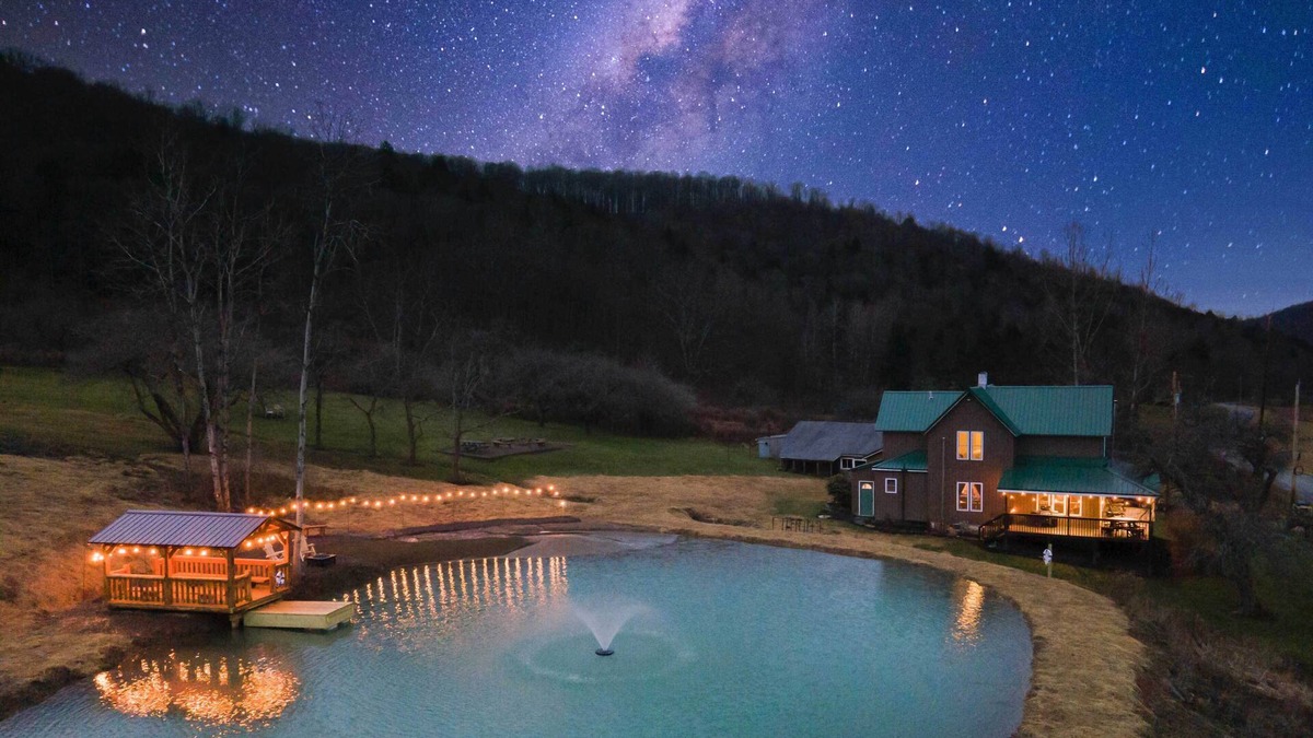 Turtlepoint House | ‘The Olde Homestead’ w/Mtn Views Near Coudersport
