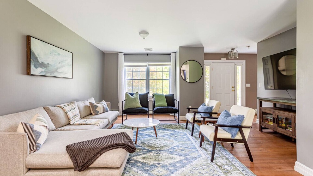 Cottekill House | The Onyx at High Falls
