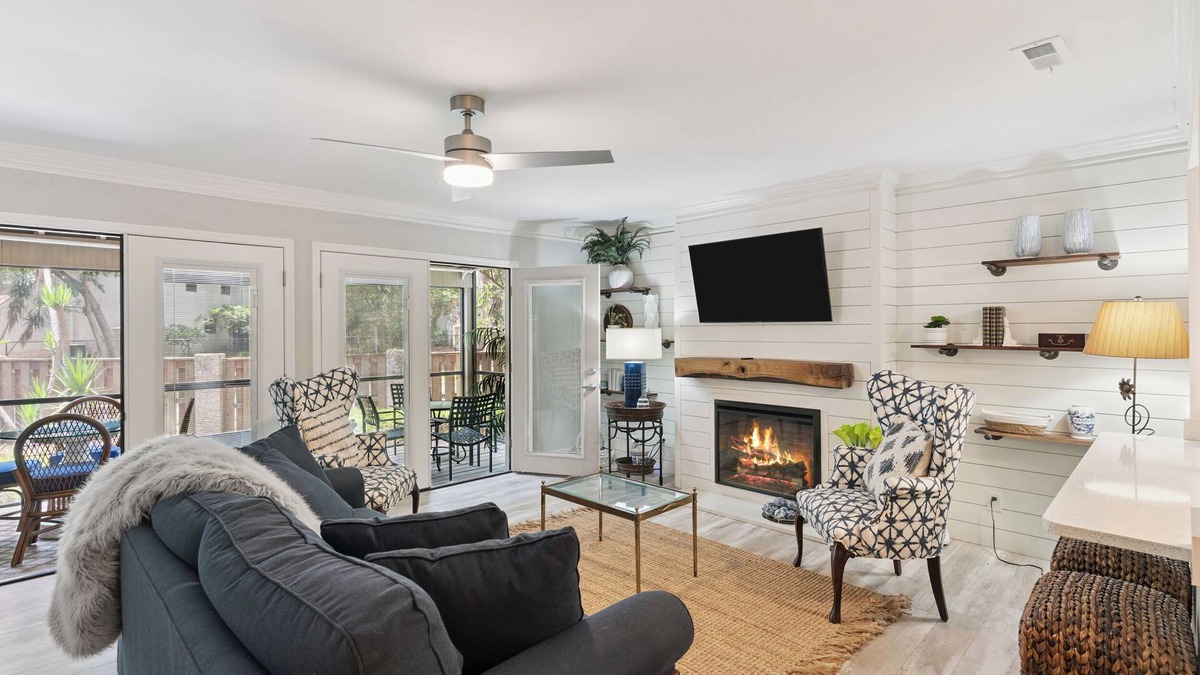 Epworth Acres House | The Opal: Cozy 3/3 SSI Nest