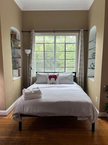 Dupont Circle Apartment | The Orange House