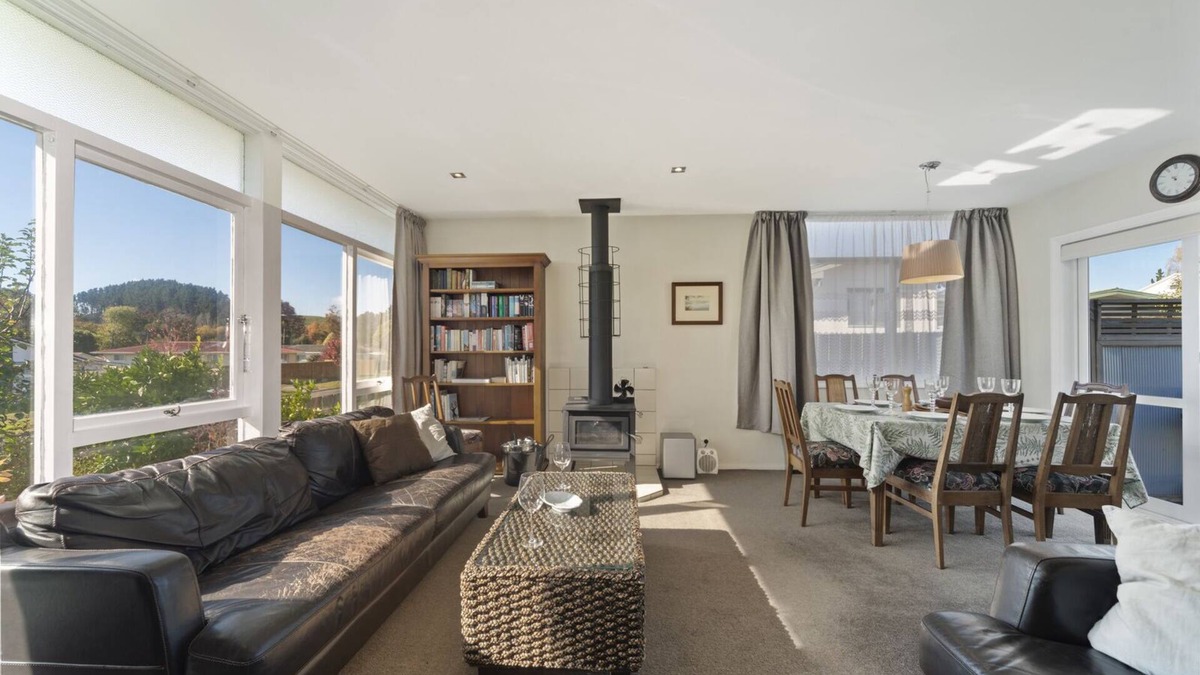 Turangi House | The Orchard House - Turangi Holiday Home