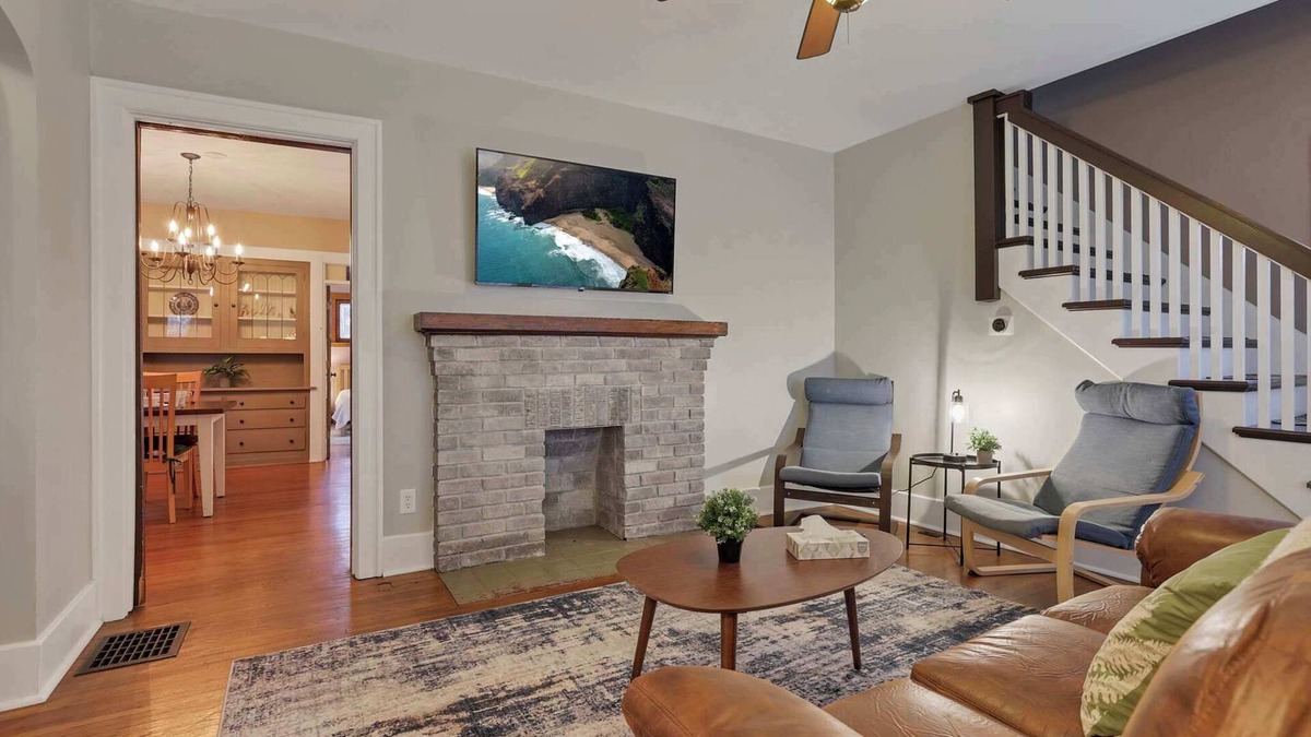Clintonville House | The Orchard Oasis Sum
