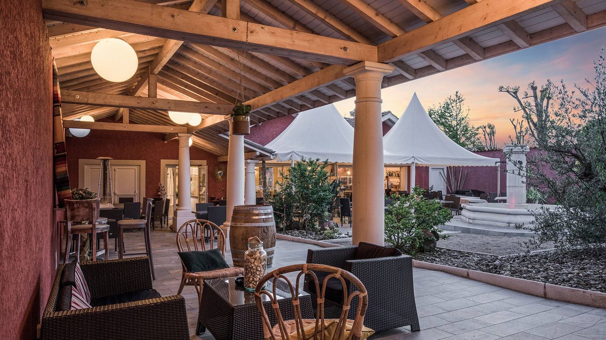 Malafretaz Hotel | The Originals Boutique, Hôtel Le Pillebois