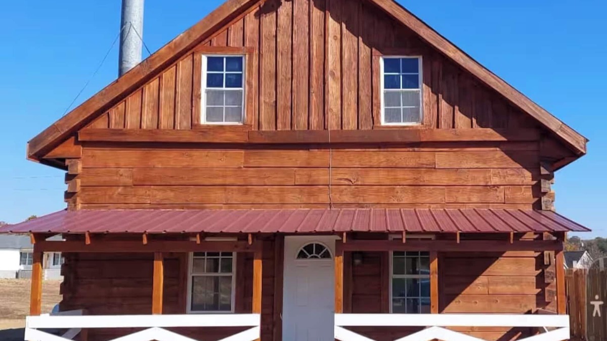 Kodak Cabin | The Outdoor Oasis –You Get $685 Attraction Tickets per paid day