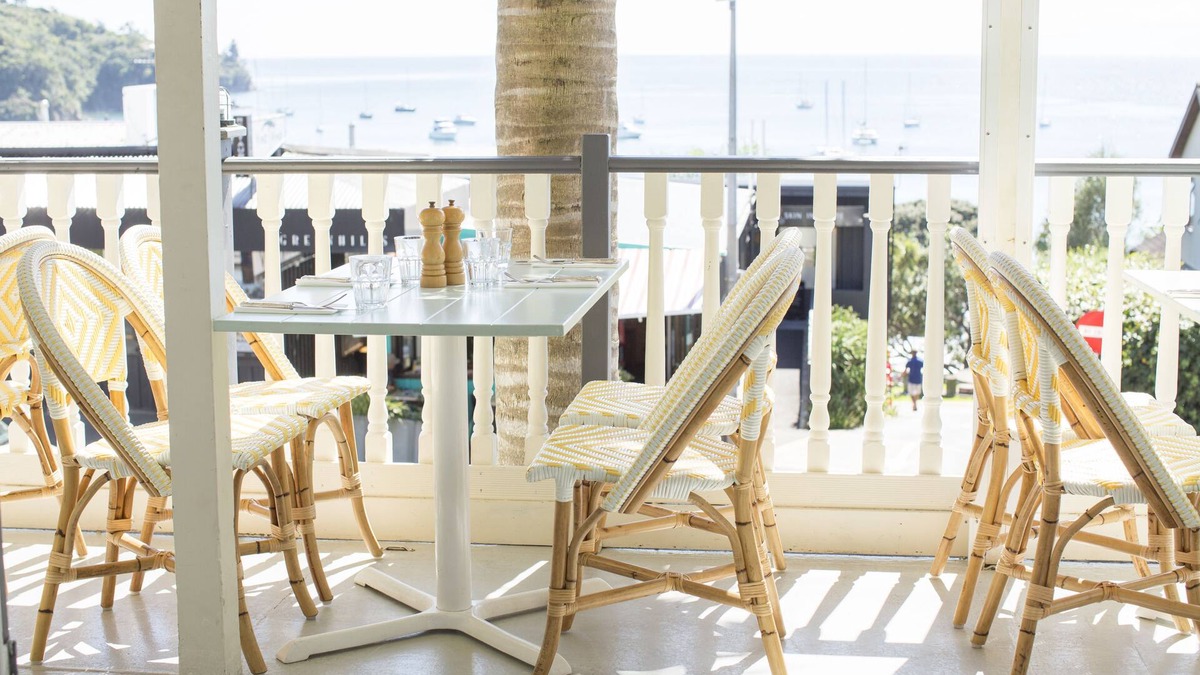 Oneroa Hotel | The Oyster Inn