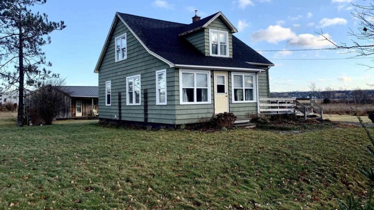 Wallace House | The Paddock