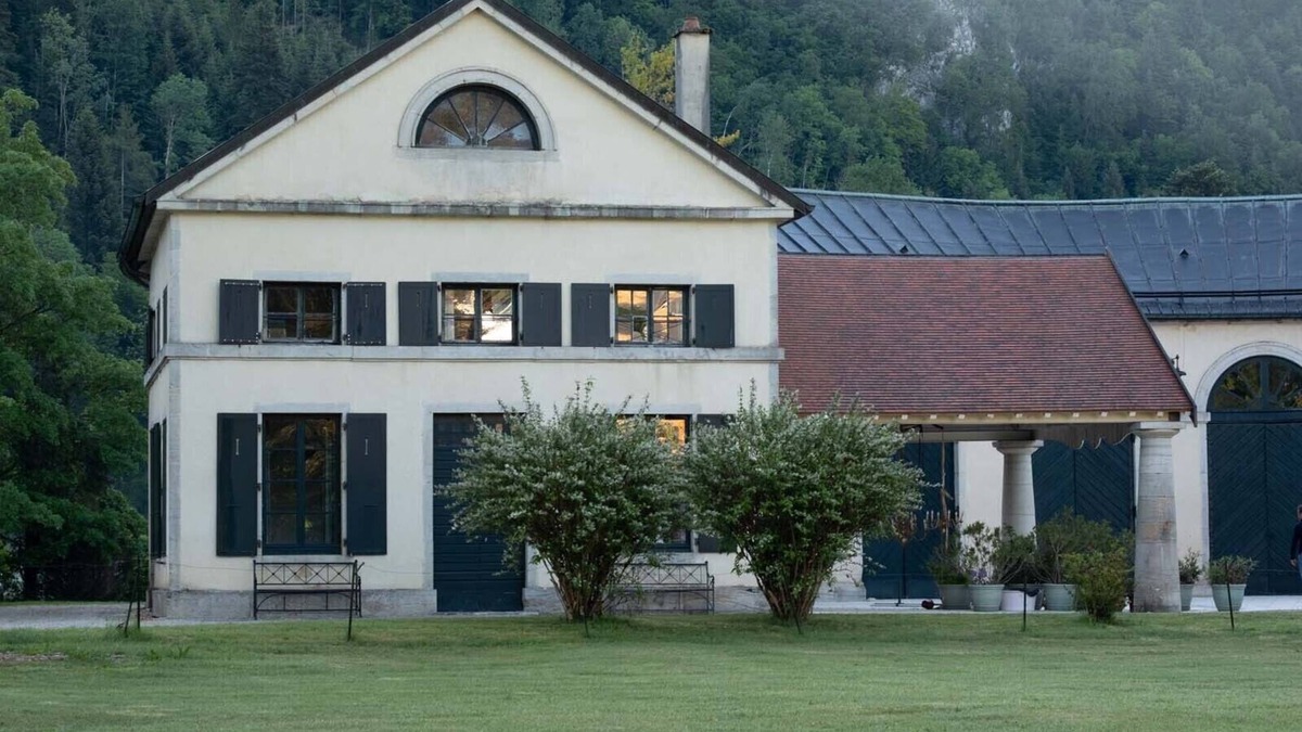 Syam Apartment | The Palladian Villa, Chateau de Syam